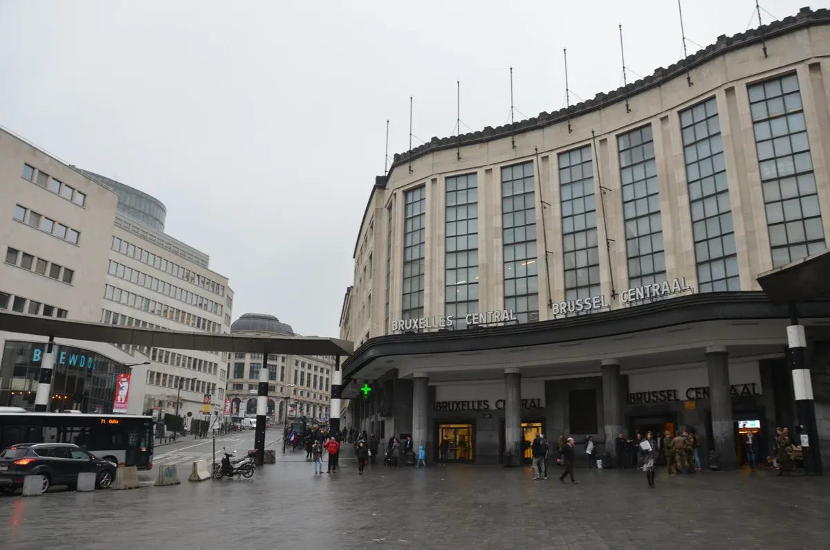 Brussels Central, a base for chocolate tours in Brussels